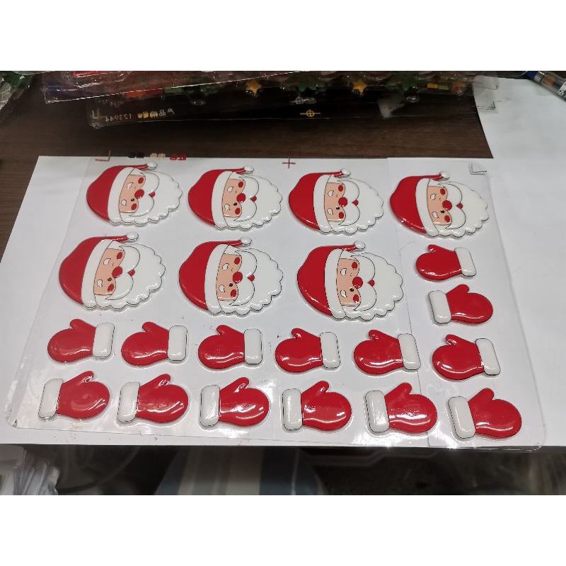 แผ่นลอกลายช็อกโกแล็ต คริสมัสอัพเดท ลายเยอะเเน่นอน ซื้อเยอะมีราคาส่งจ้า สีอาจจะมีถลอกบ้าง ไม่มีผลต่อการใช้งาน - Image 4